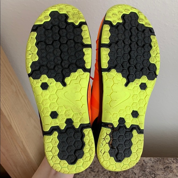 Nike Neon Orange Shoes - Picture 5 of 8
